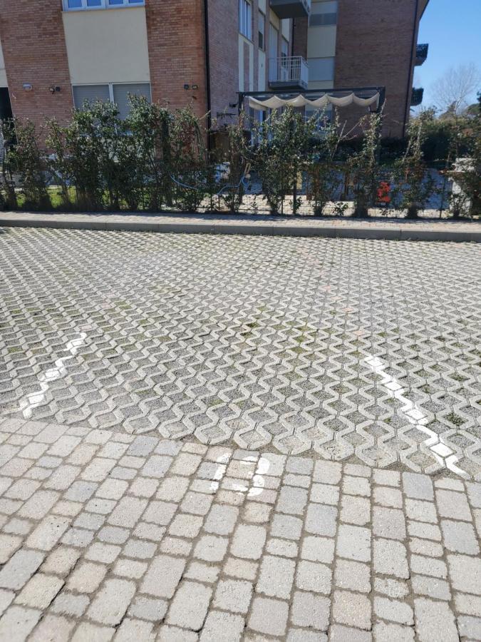 Trilocale Nr 8 Apartamento Calambrone Exterior foto